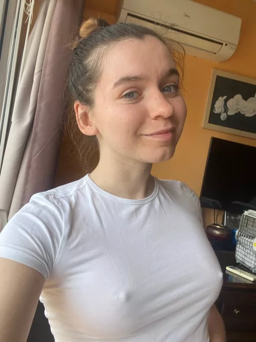 why don't you look me in the eyes? 🤔