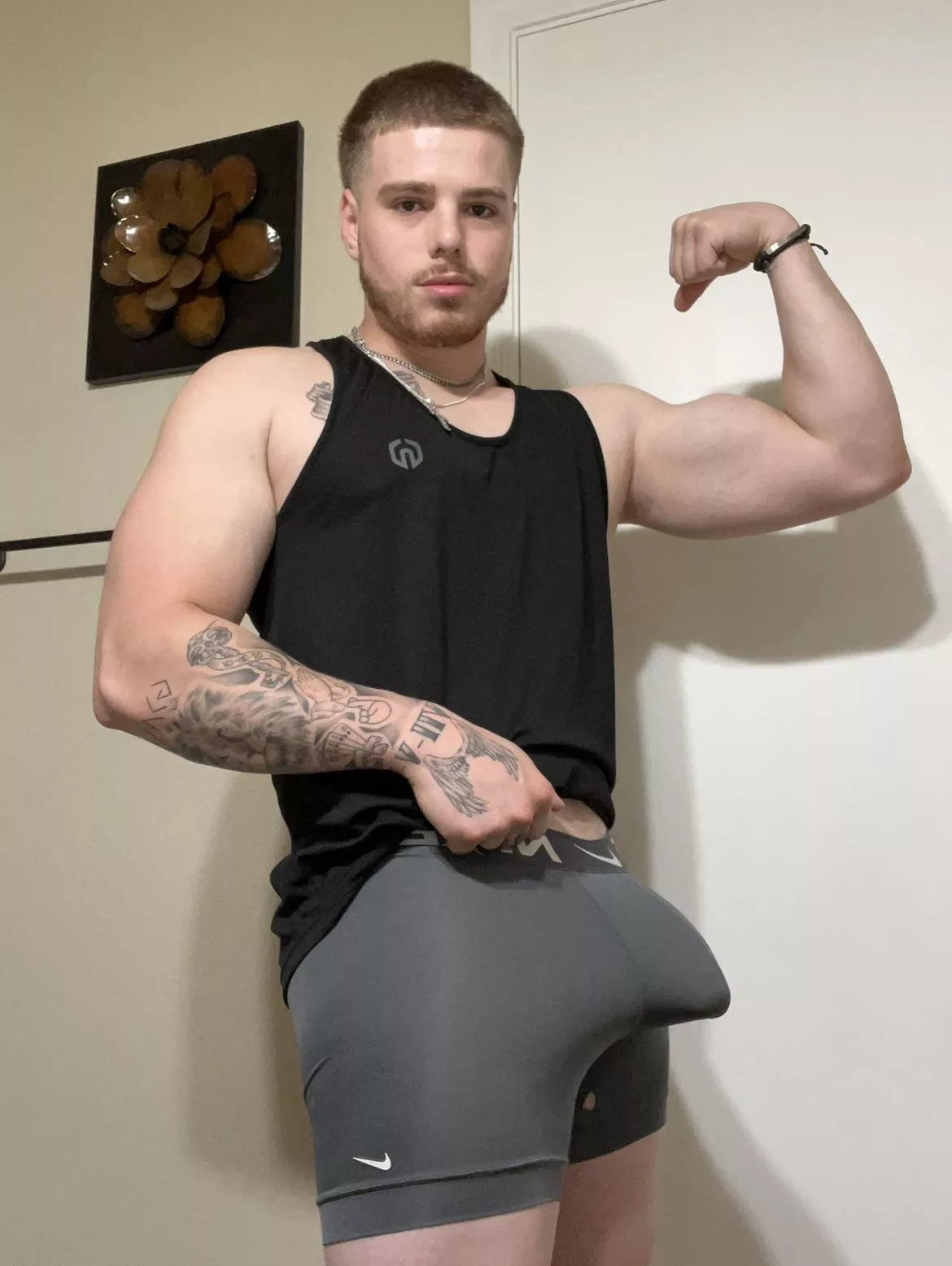 Would you get with a hung Italian?