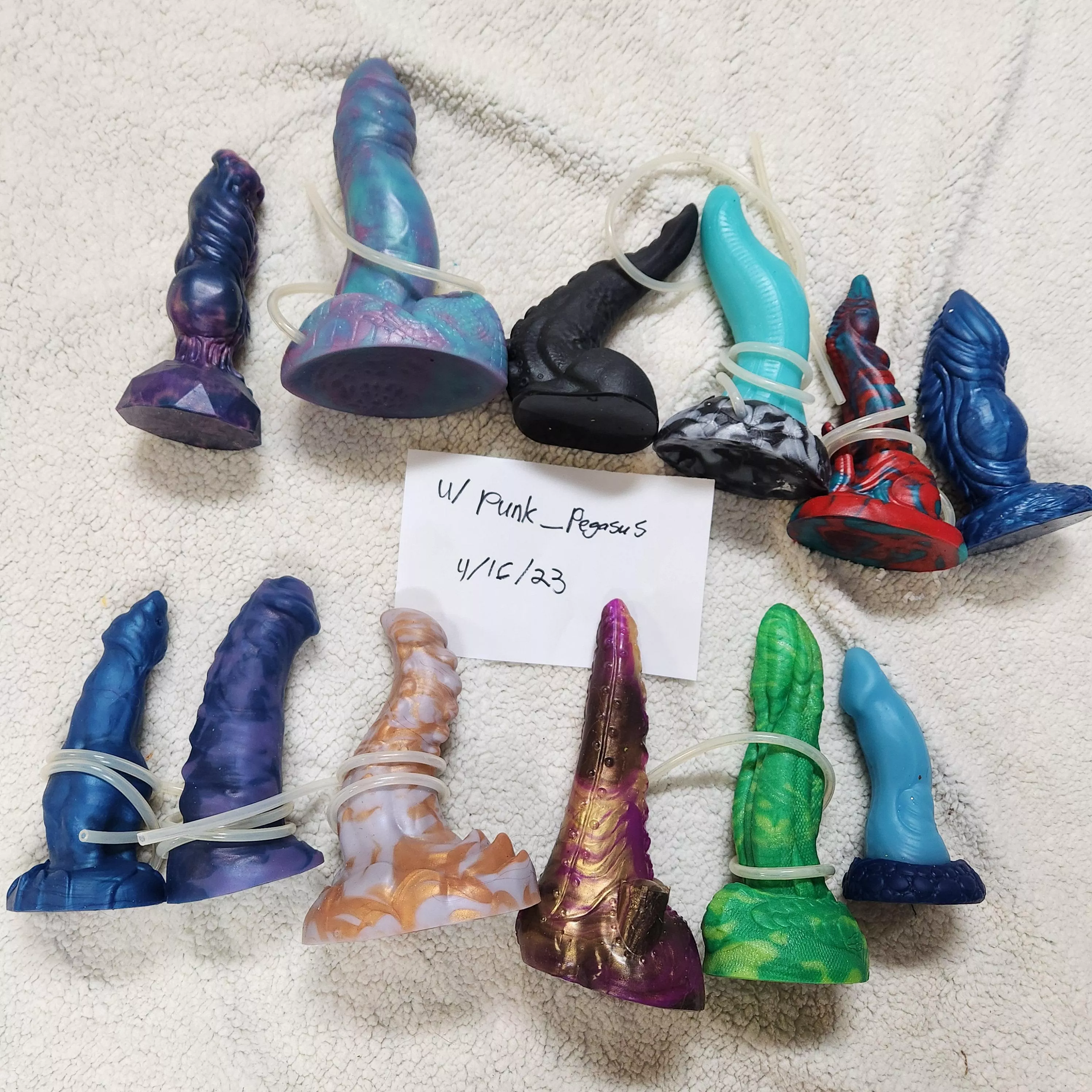WTS Multiple toys (us)