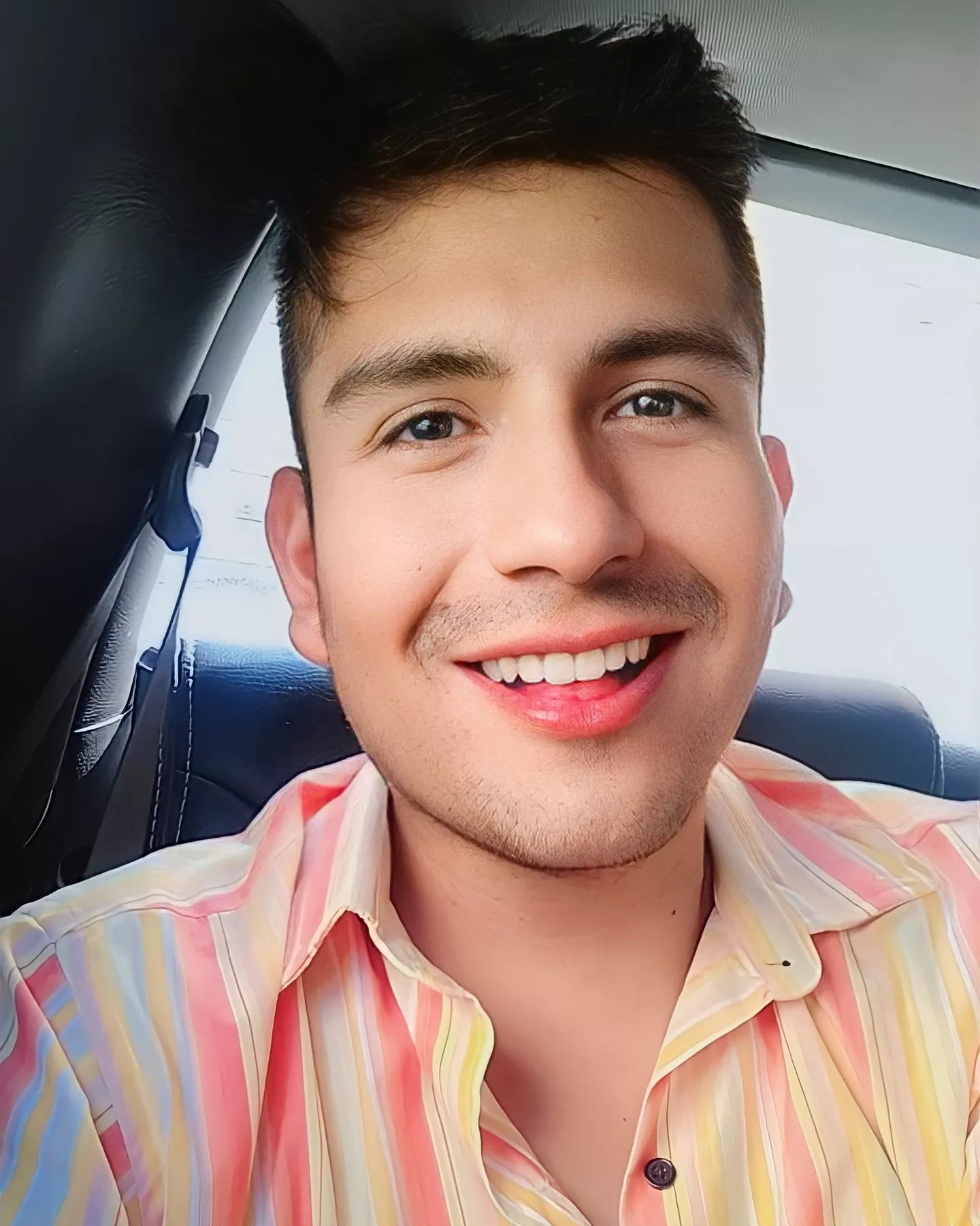 (30) am i a boyfriend material? 🥴🙈 (30) am i a boyfriend material? 🥴🙈