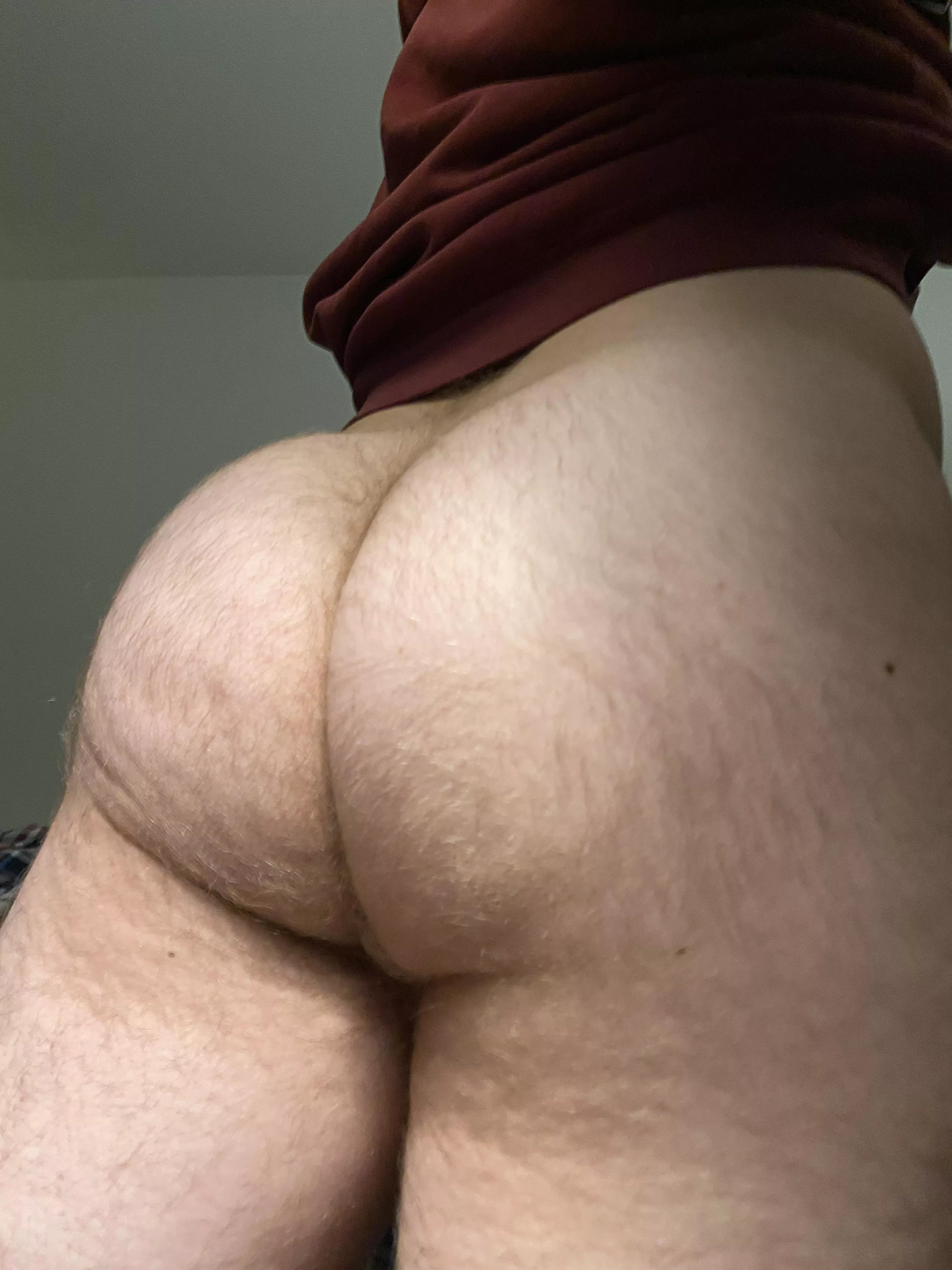 Always hated how hairy my ass was, but I don’t mind anymore.