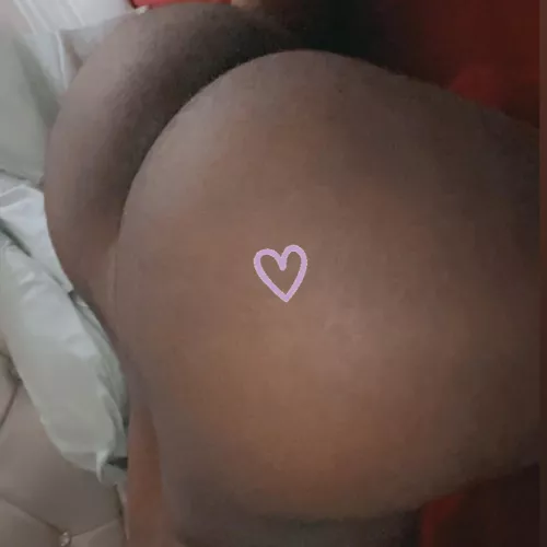 ass for you daddies 🤍