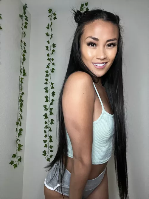 Can I be your fav Asian baby girl daddy?