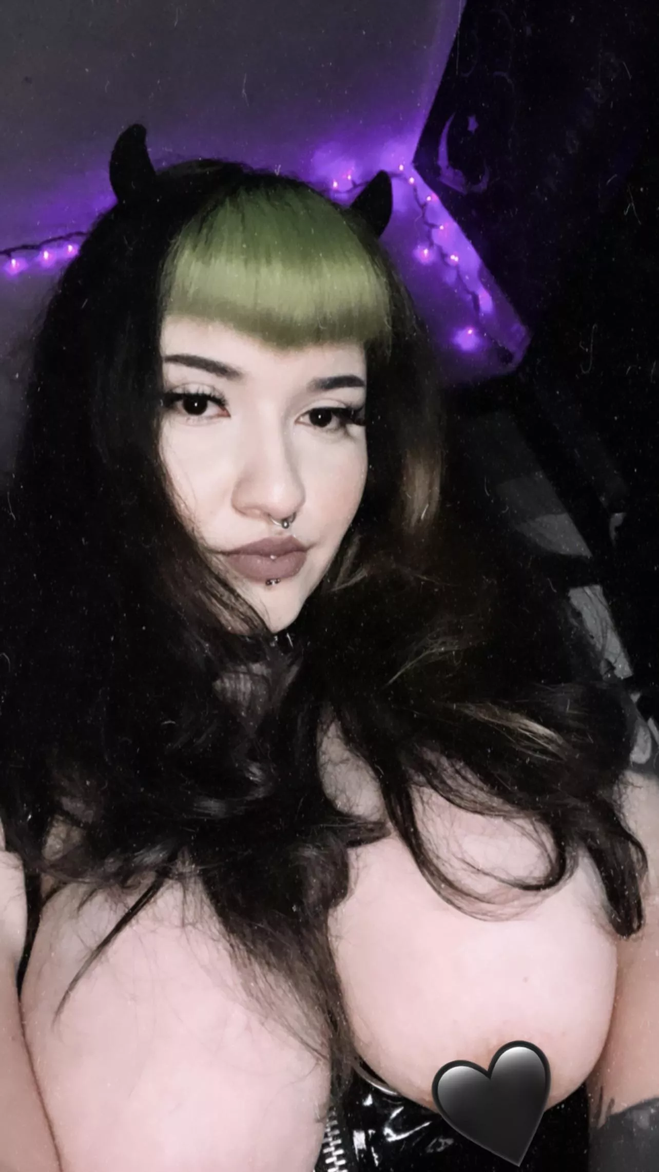 How’s your night going?😈