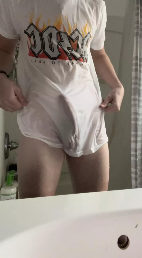 I guess my throbbing dick can’t be covered by this shirt 😅