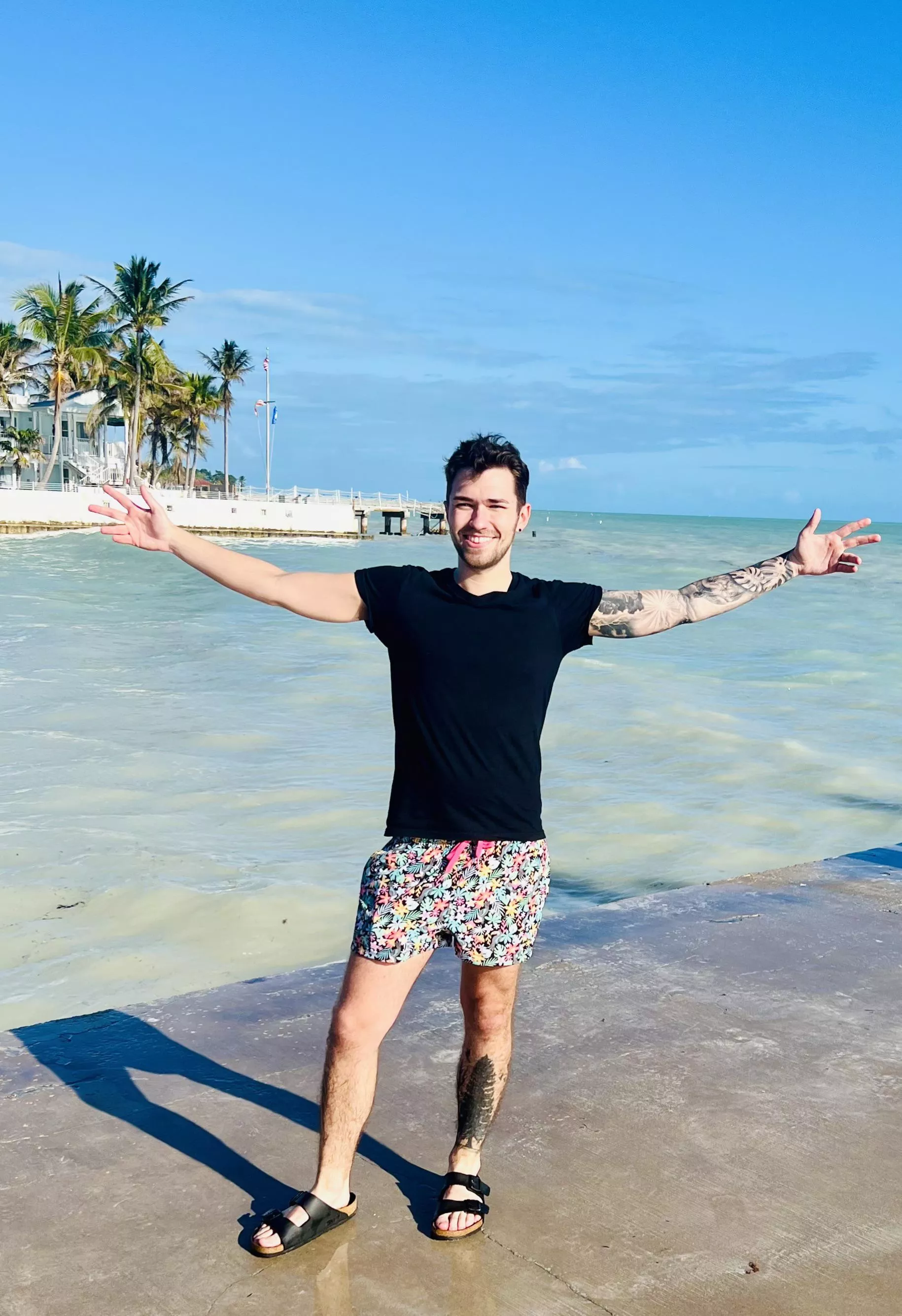 I wanna be on a beach rn 😩 I wanna be on a beach rn 😩