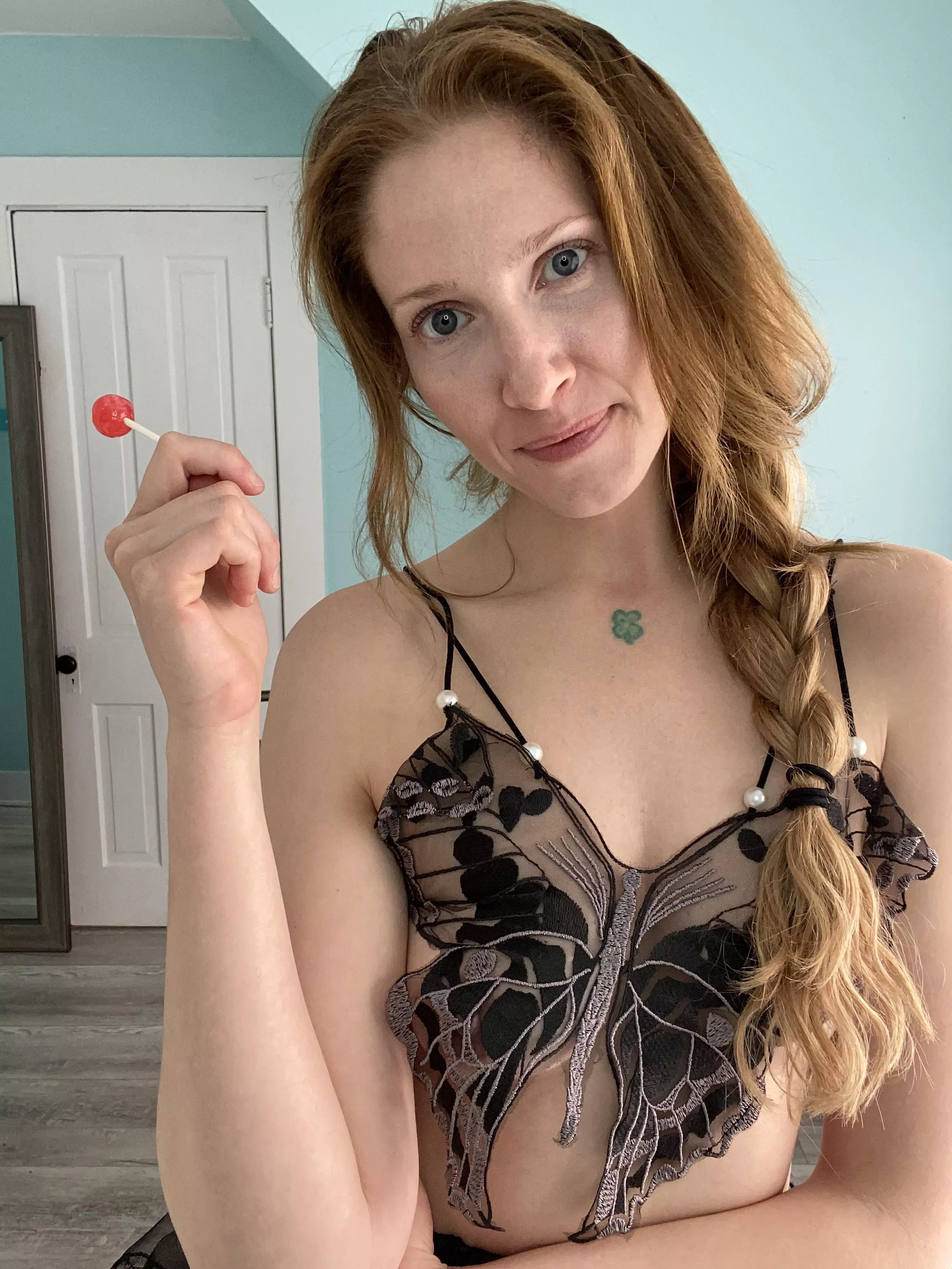 I will lick you like a lollipop