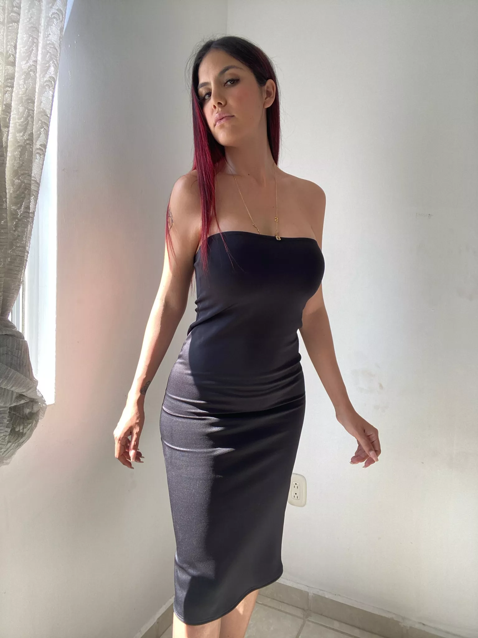 I’m also not wearing… 🙈😈