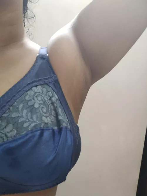 Let me take you UNDER(arms) my wings❤️