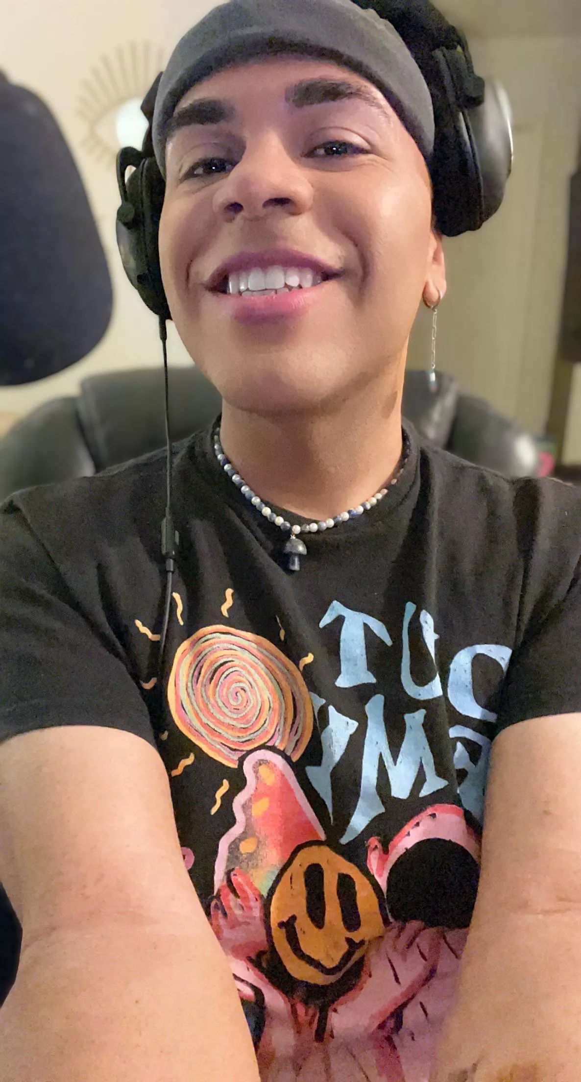 LF other OW2 gamers. Support main here! LF other OW2 gamers. Support main here!