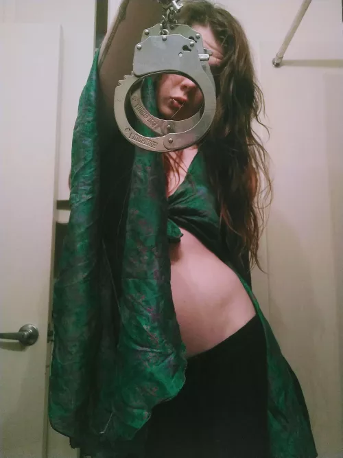 Life in Chains never sounded quite so Divine. ⛓️🔒