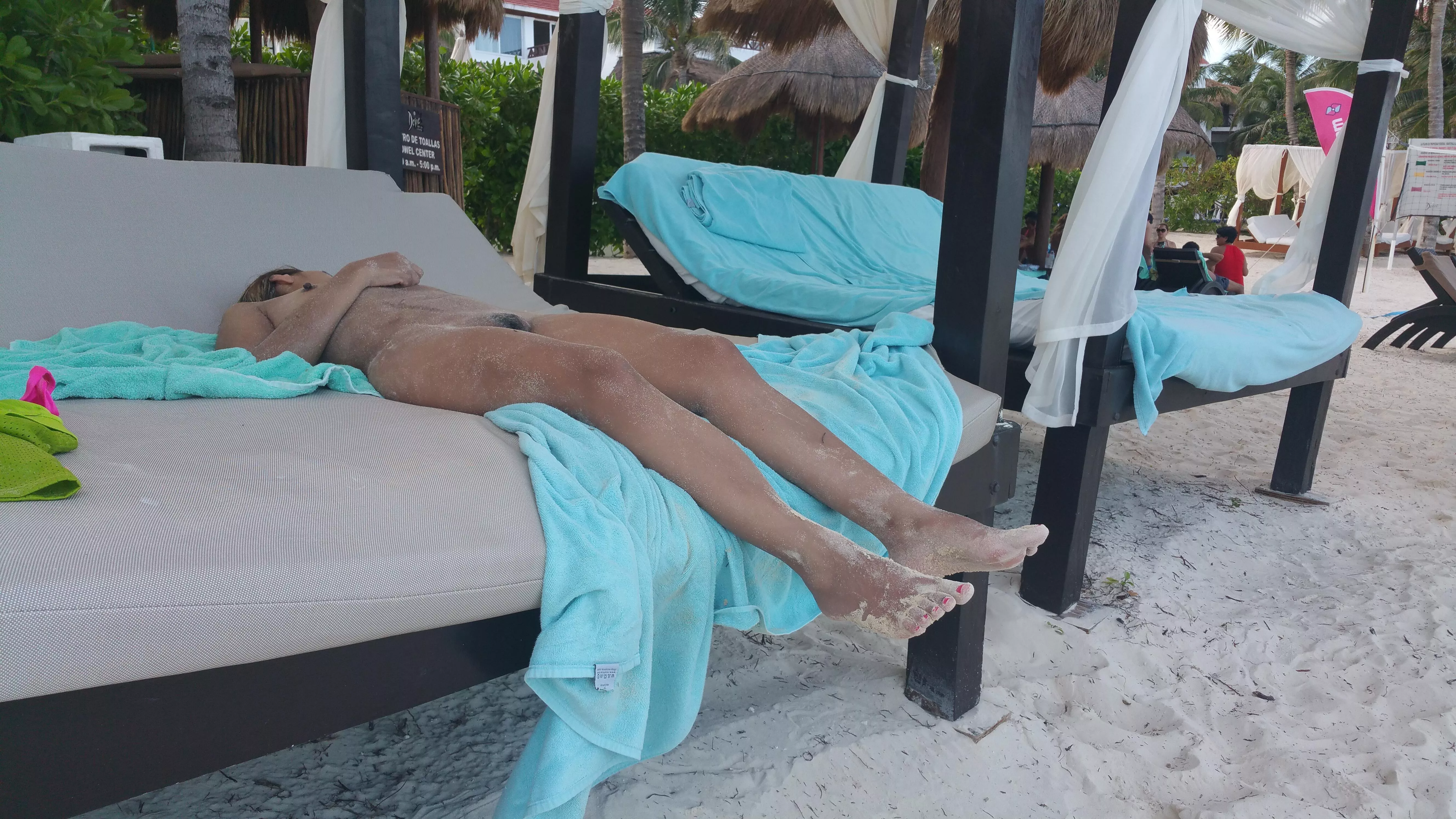Nudist sleep at Cancun