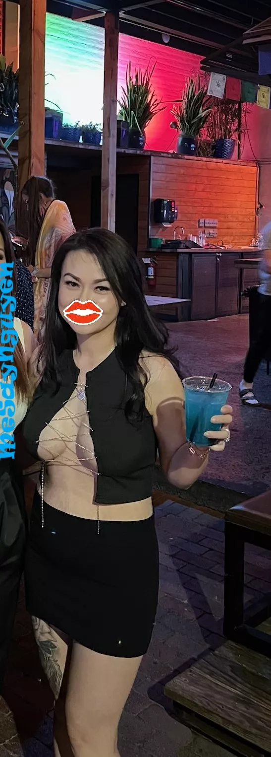 This top isn't meant for a bra