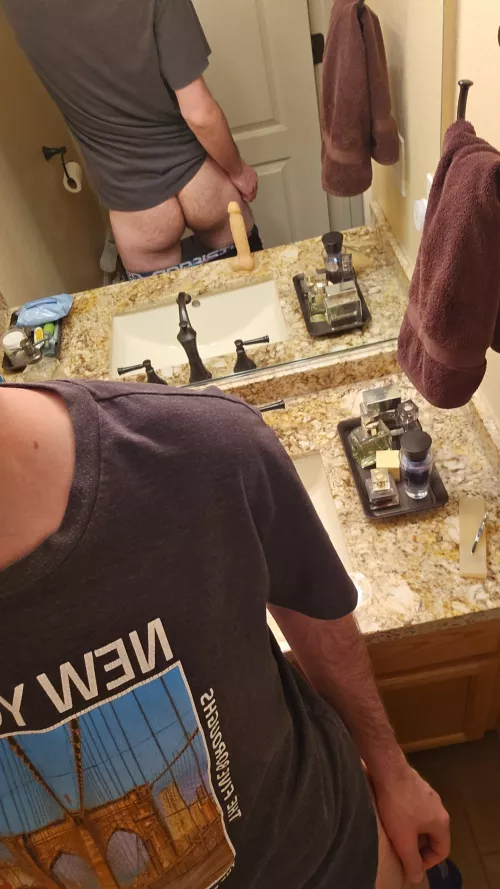 Use me while your partner is gone. Hmu bros