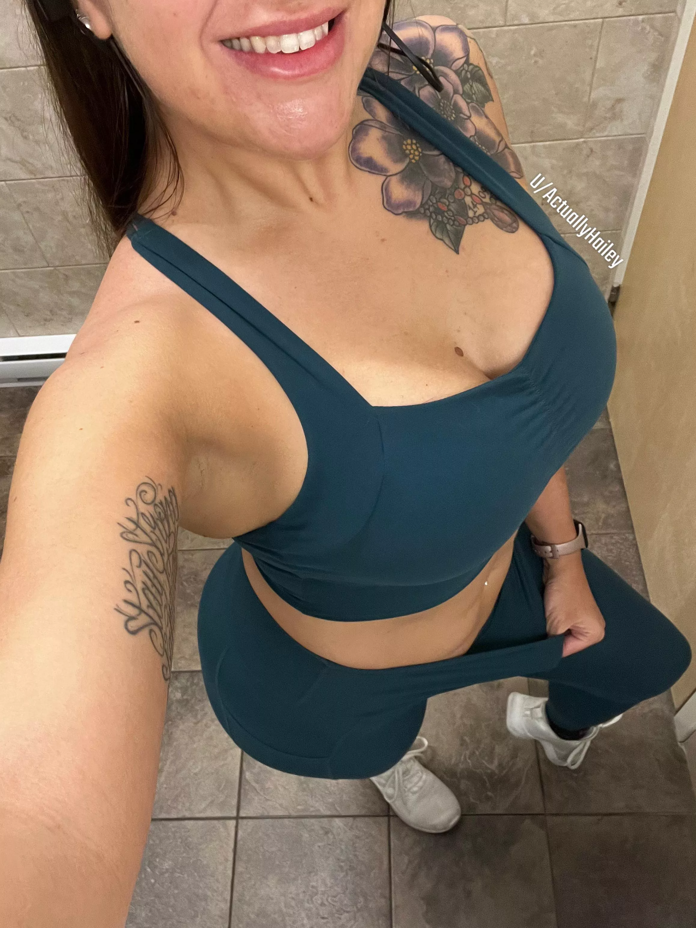 Who doesn’t love a matching set