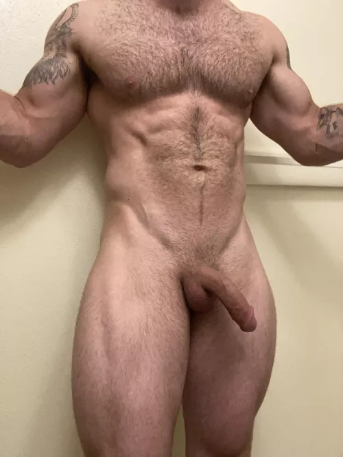 Anybody care to let me use their throat?😈 (m)