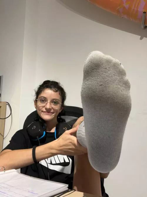 Hi everyone 💕 [F]