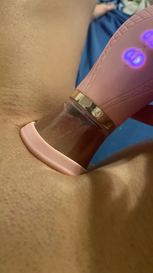 I love my new pussy pump 🤤