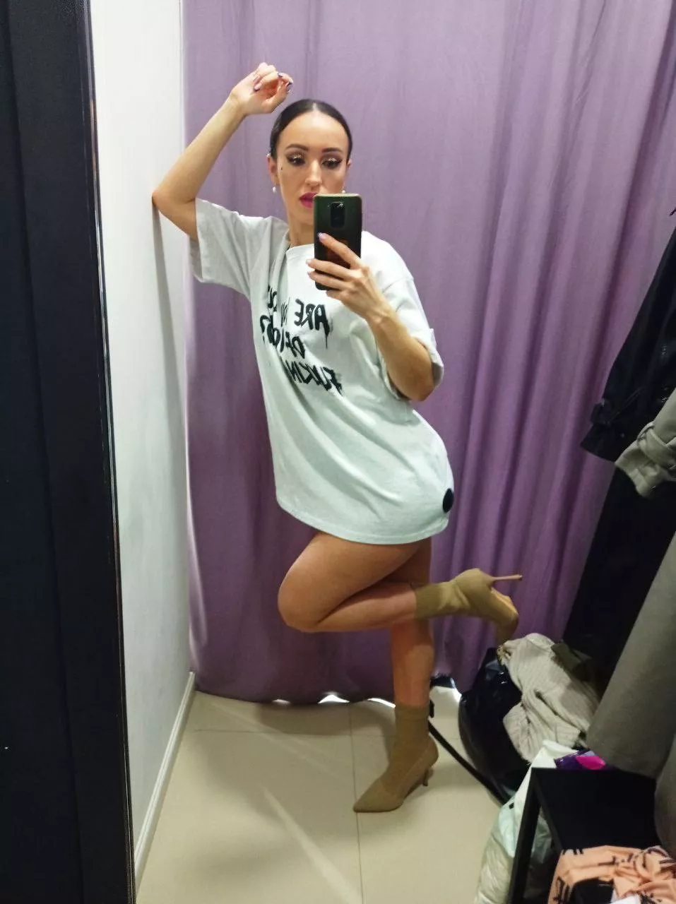 💕 Looking for someone who can touch my heart with their gentle caresses and warm embraces - want to be my loving touch?