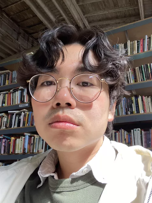 Need me some gaymer friends. OW/LoL/Apex/genshin? 👀