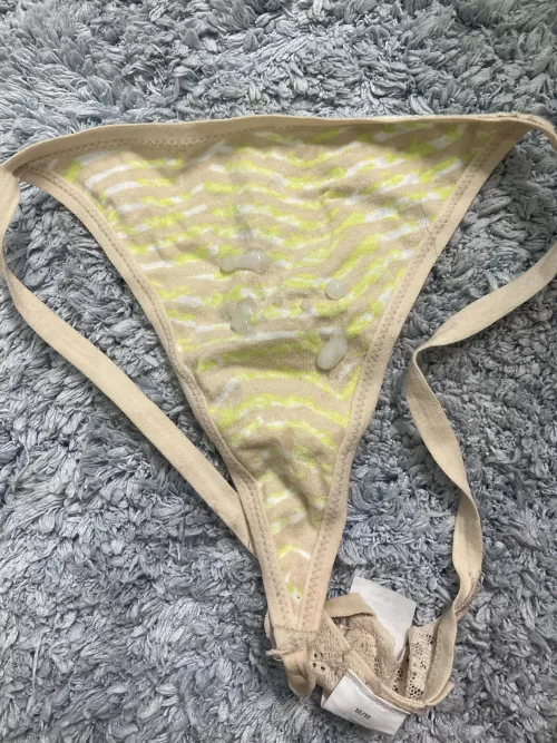 [Proof] came on a thong 😊