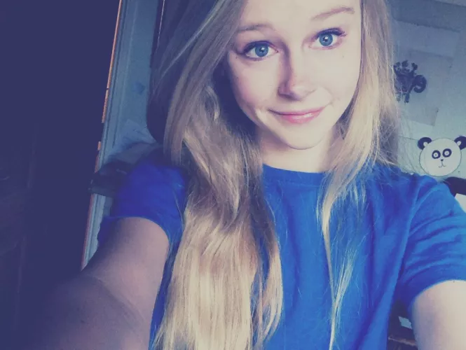 Pwetty please can I worship your cock daddy?