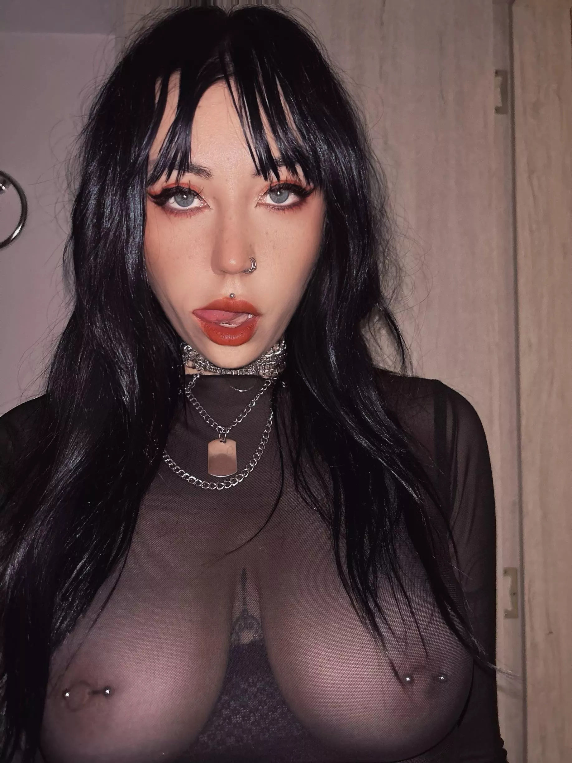 Suck on them baby 💦✨🍒