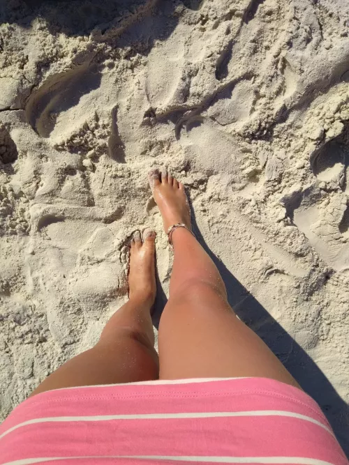 the most beautiful sand is in Bombinhas SC, Brasil