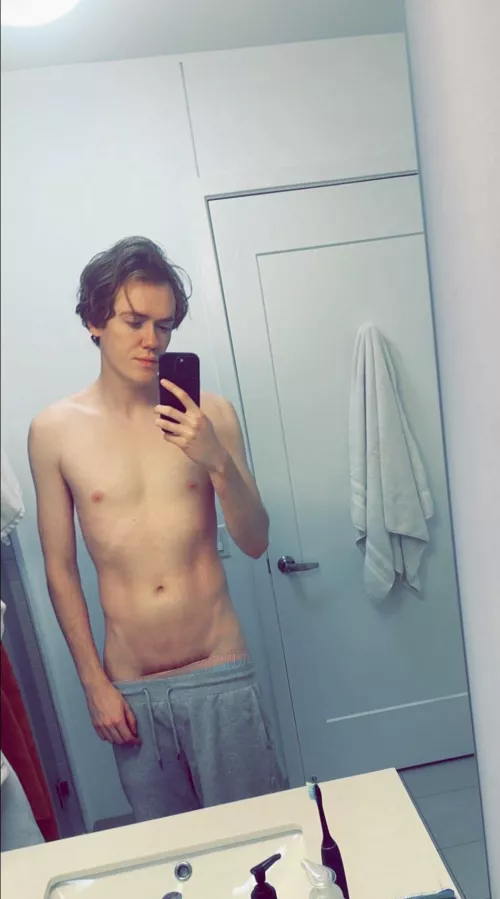 who wants to take off my pants 😈