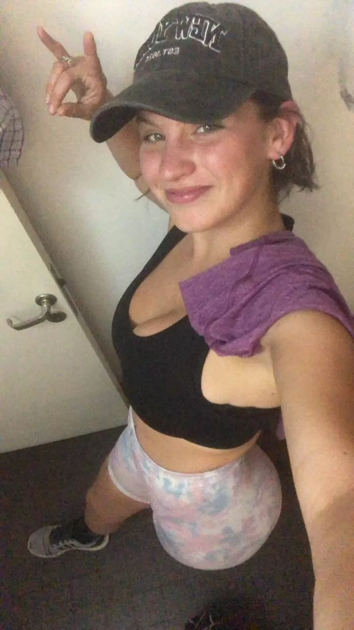 Would you fuck me after my gym session?