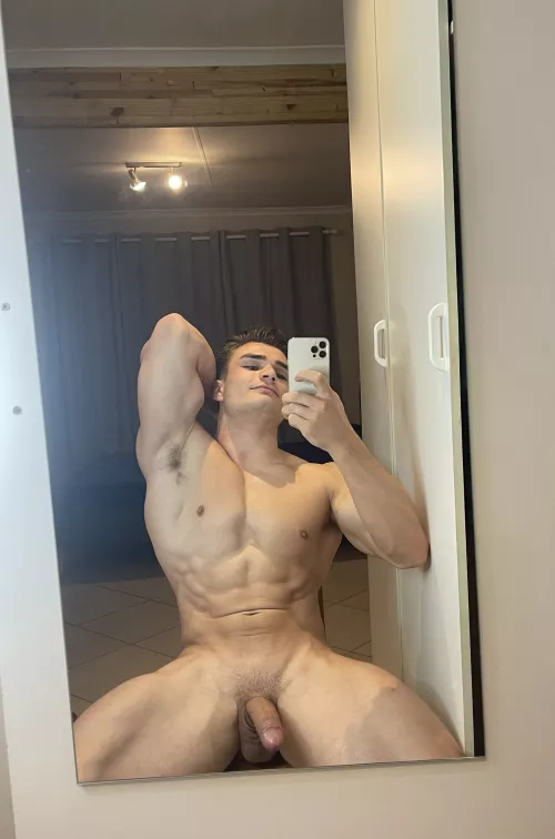 You can look but don’t touch (I’m very ticklish…)