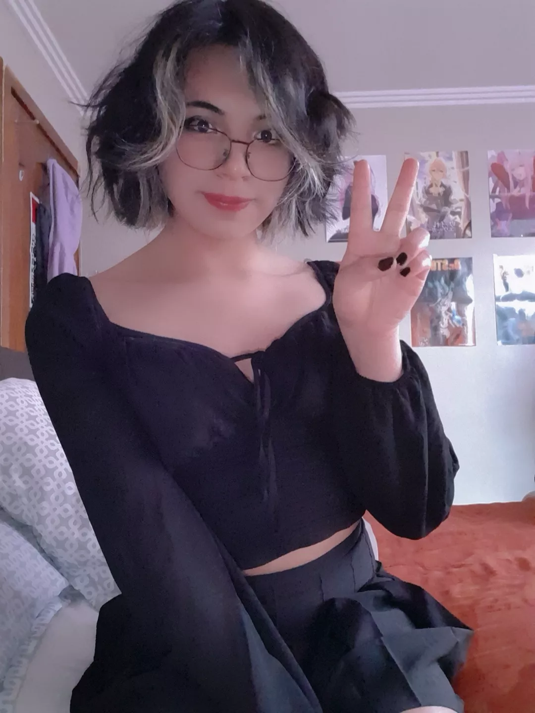 am I girly enough? I hate getting masc compliments 🥲