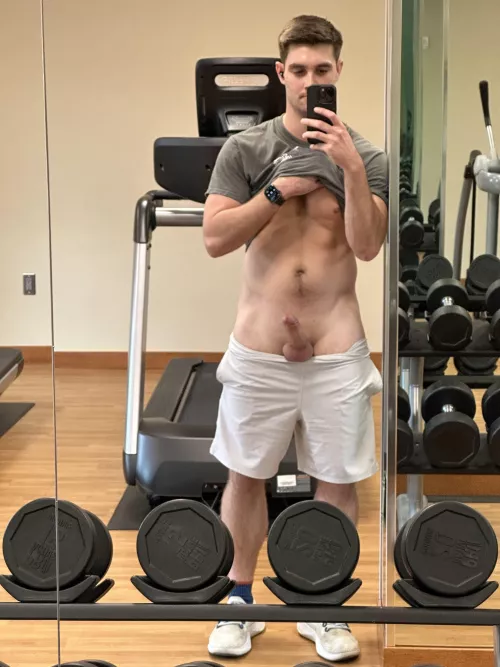 Back in another hotel gym…