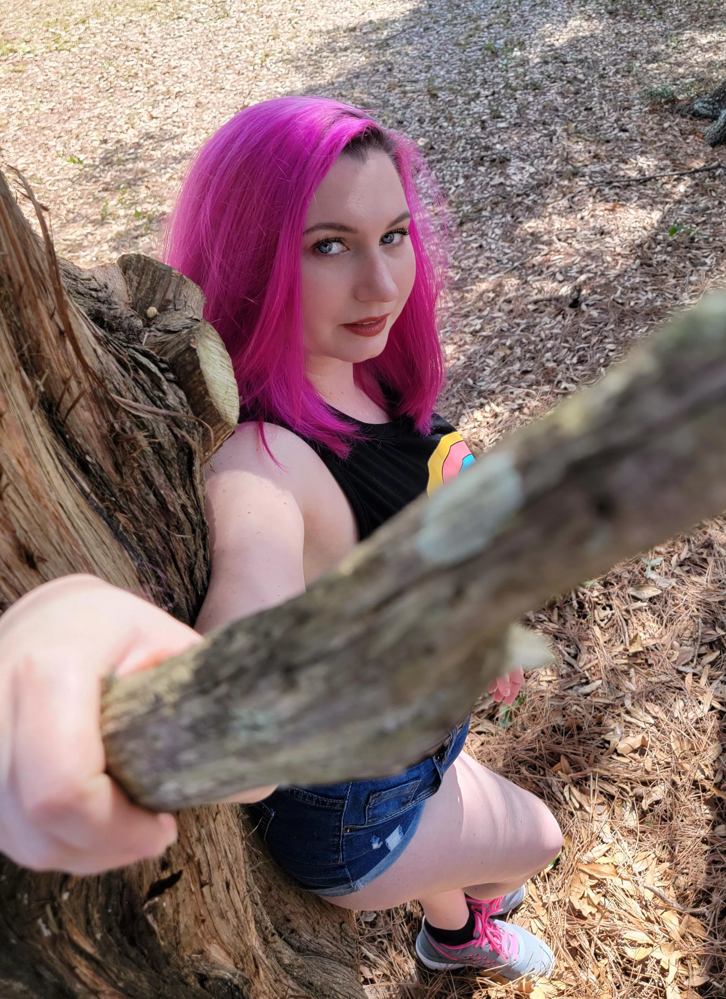 Come and hang out with me today!? 😘