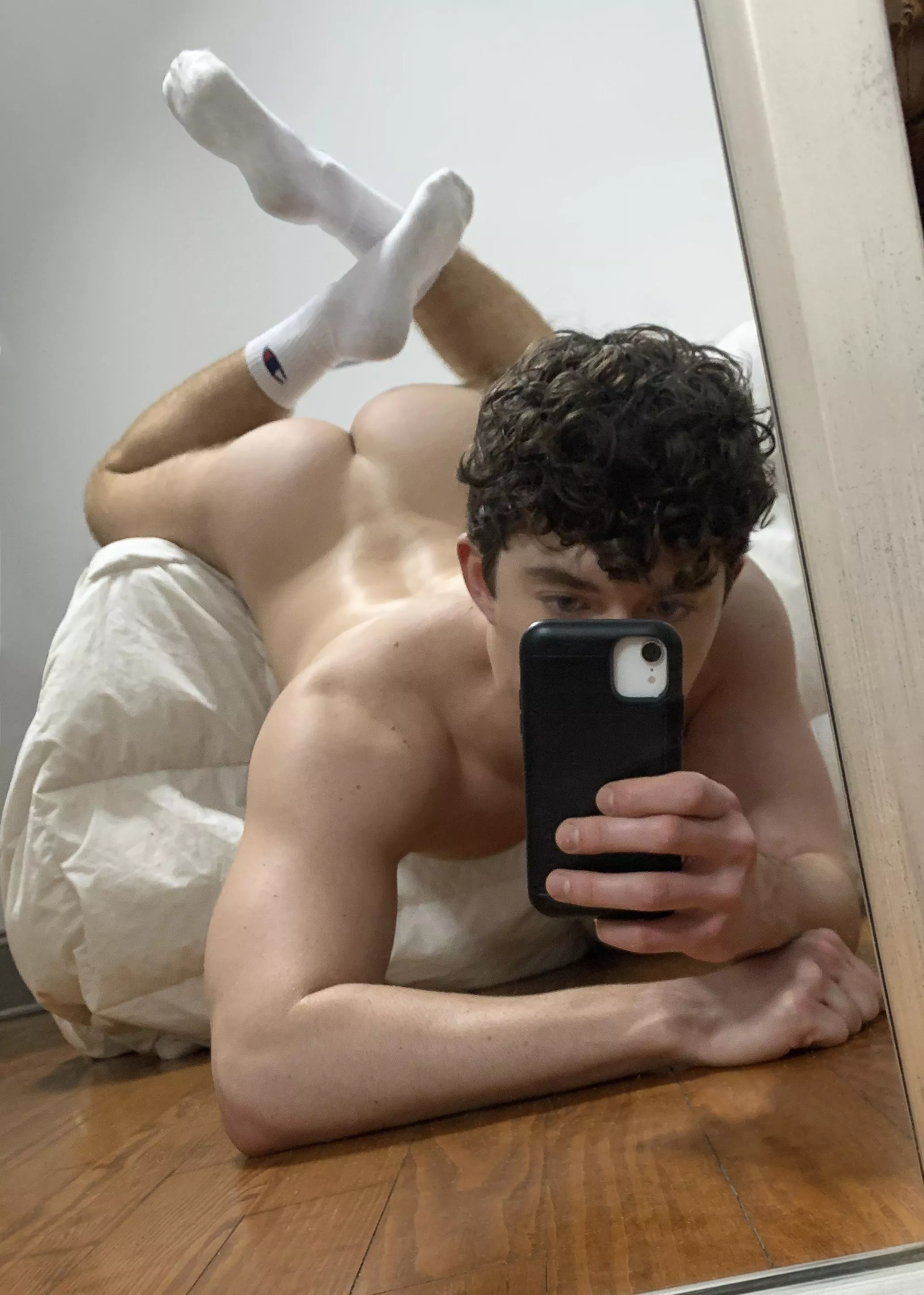 Come fuck my smooth tight ass