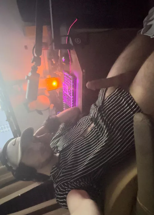 come sit under my desk?