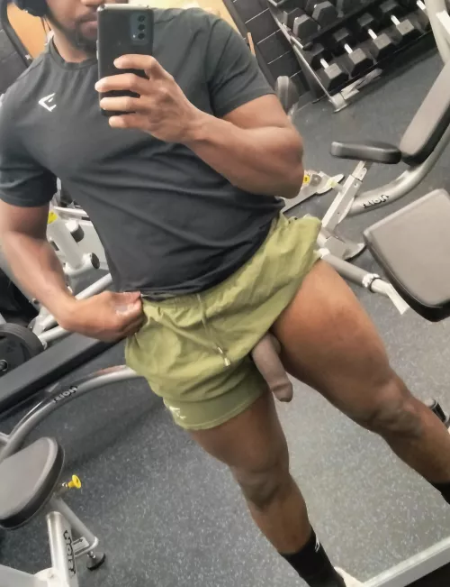 Co(m)e workout with me 😉