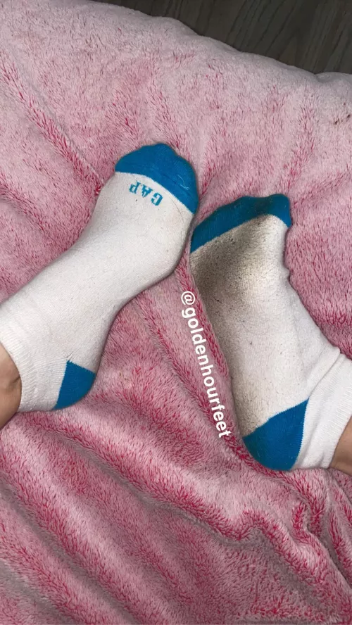 Dirty & extra smelly Gap socks😈 [selling]