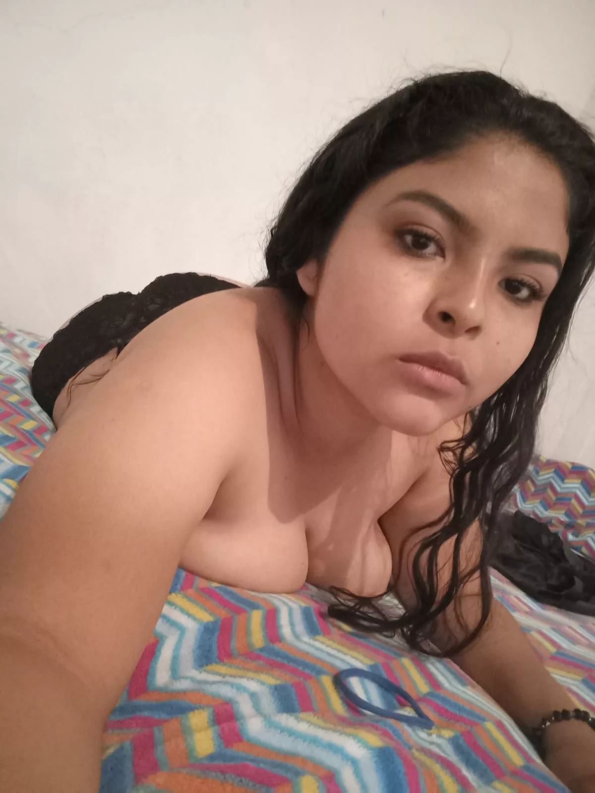 Do real mens still into 18yo latinas ?