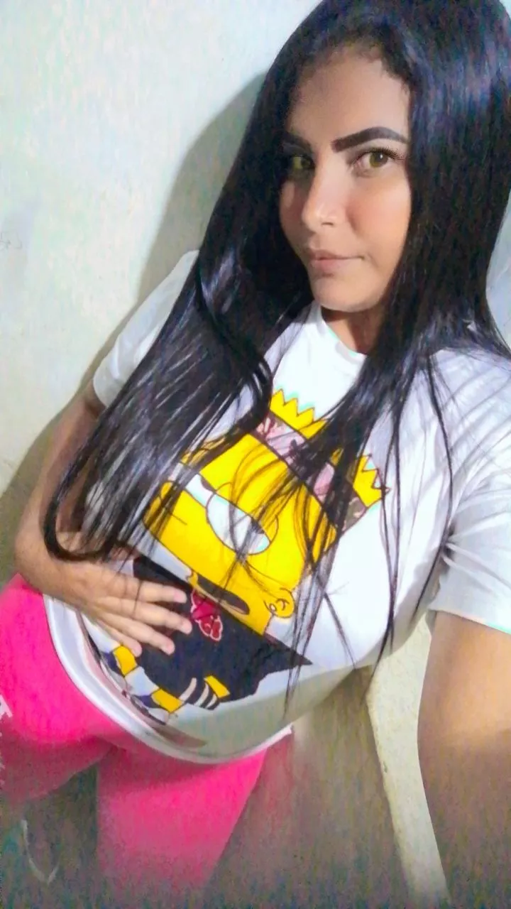 Guess how many centimeters this belly is