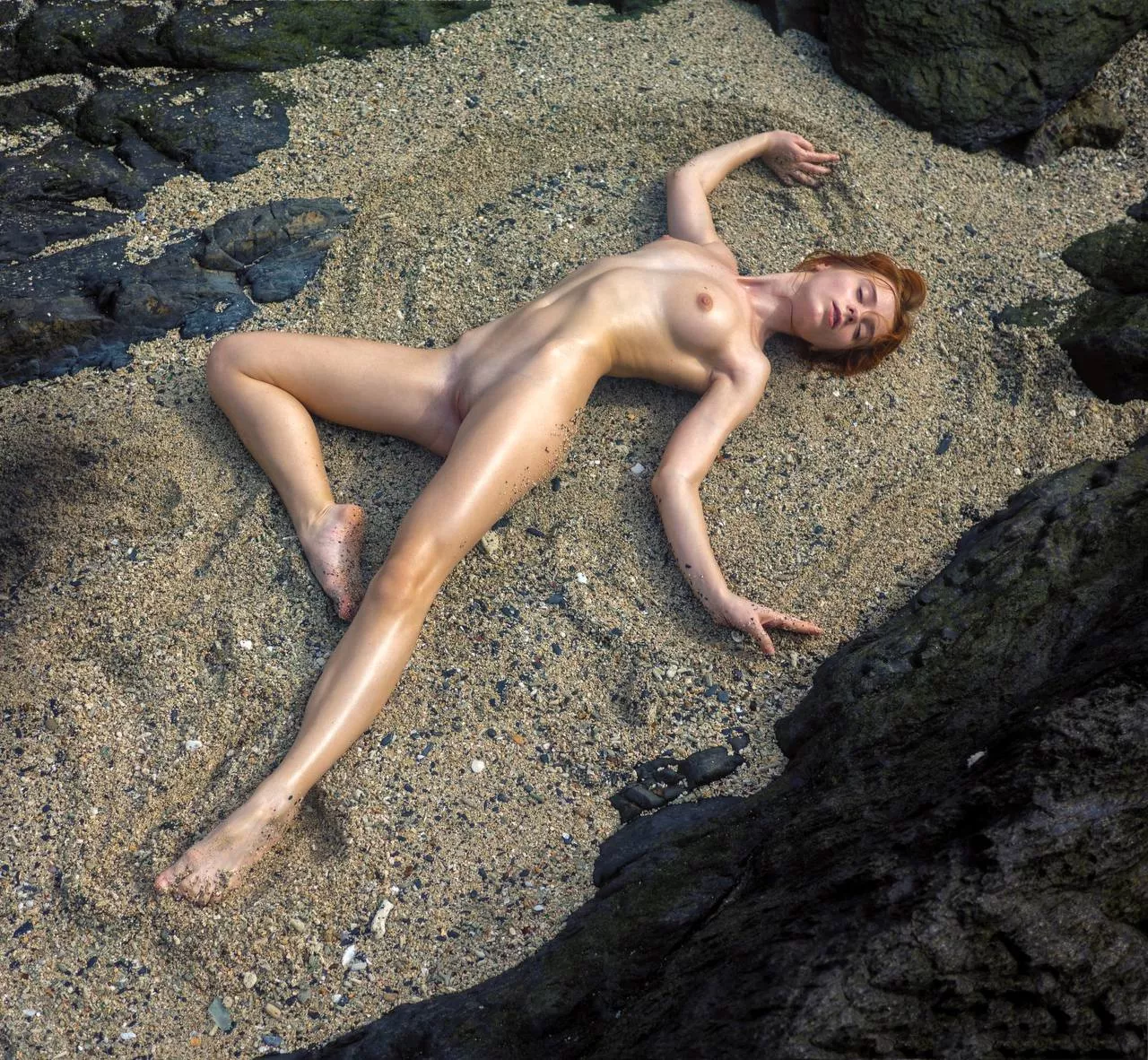 I was washed ashore, help me my savior