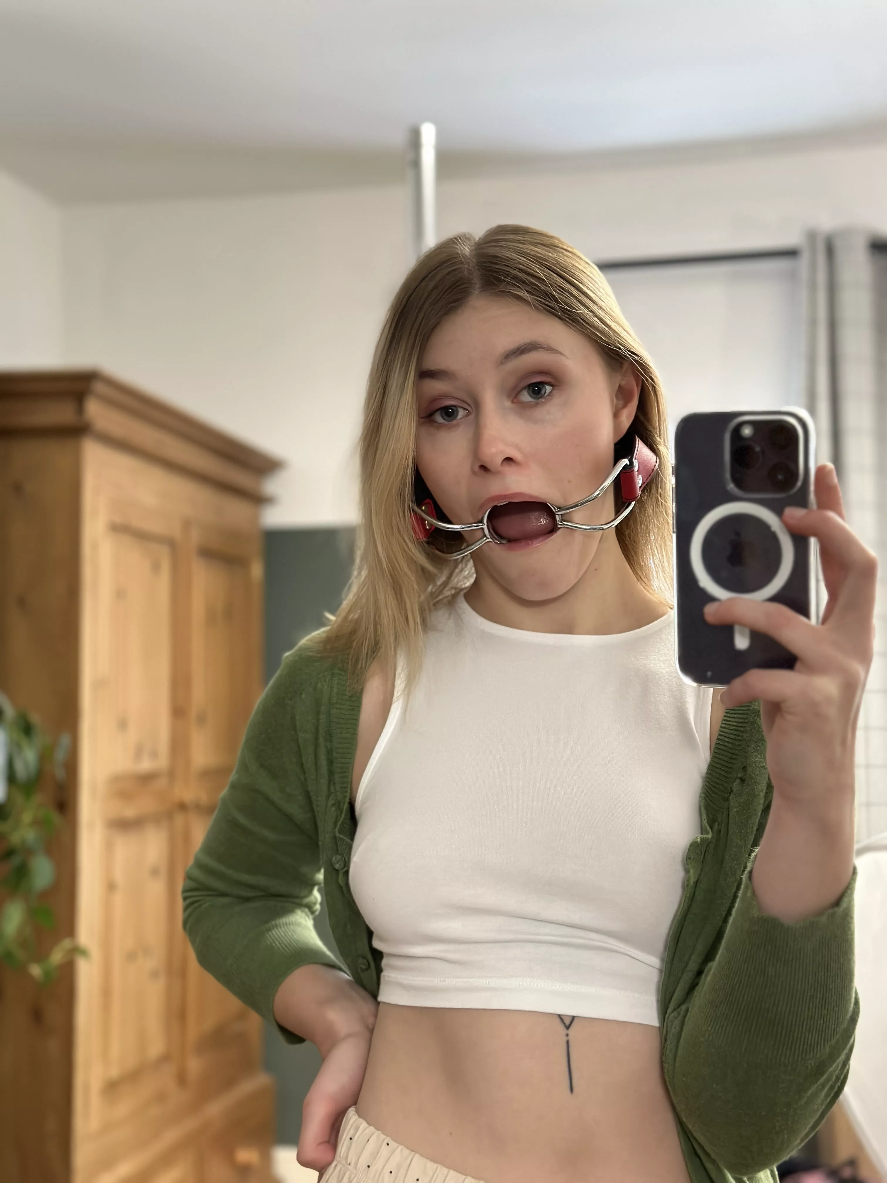 Ready and waiting [F]