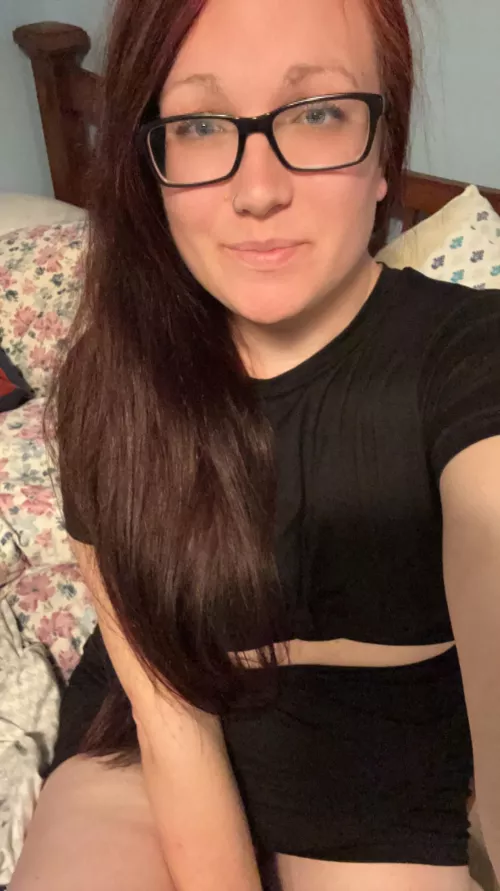 Sometimes I just wish I had someone to join me in my bed 36[f]