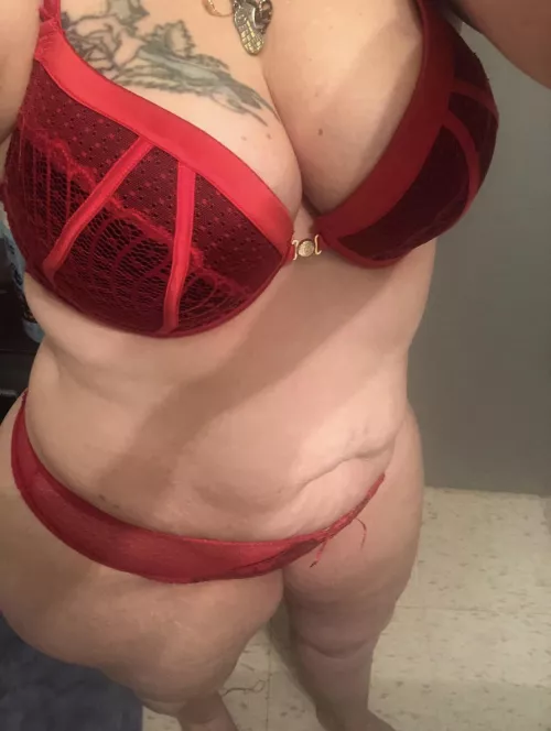 What they don’t get to see at work 😈