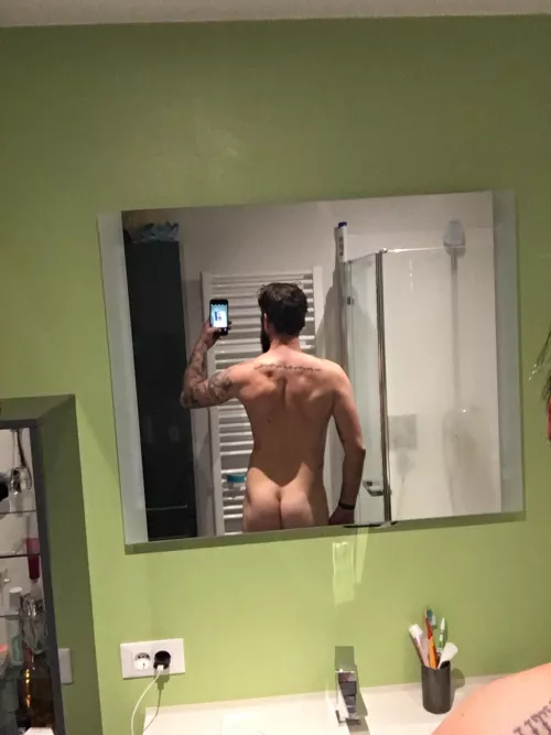 who wants to fill the inexperienced guy with cum?