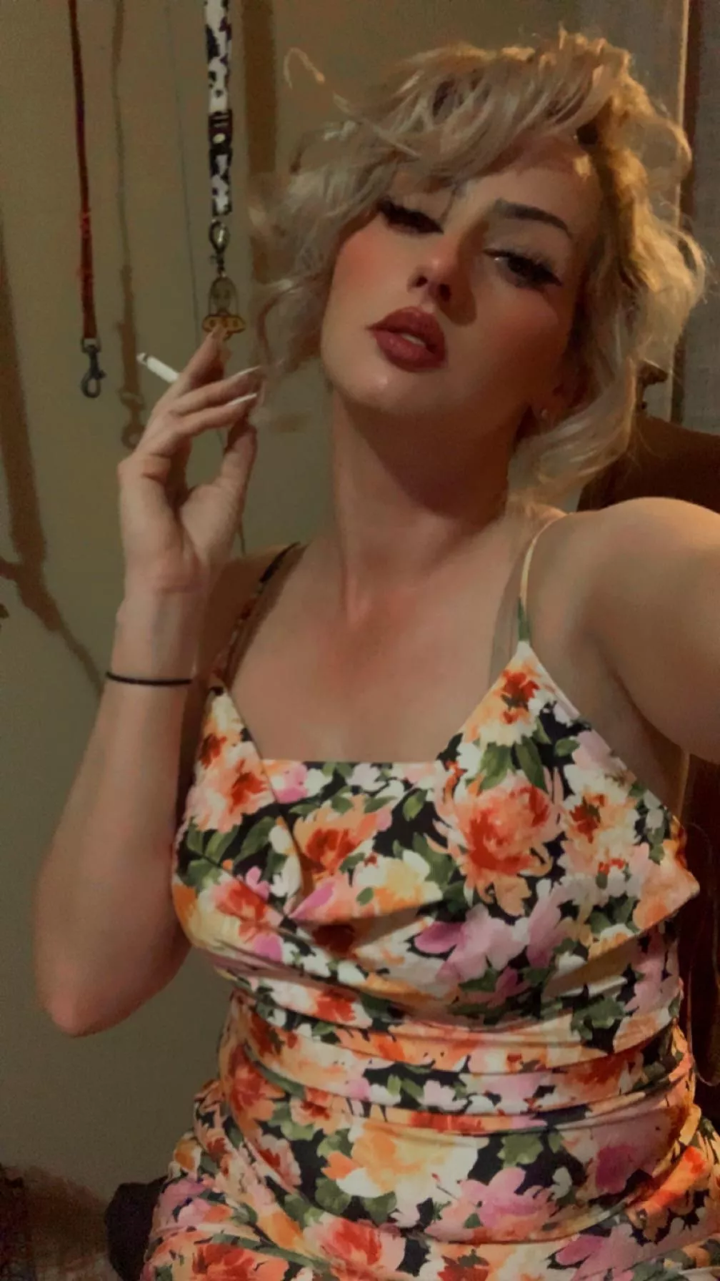 Your pretty little housewife (OC)