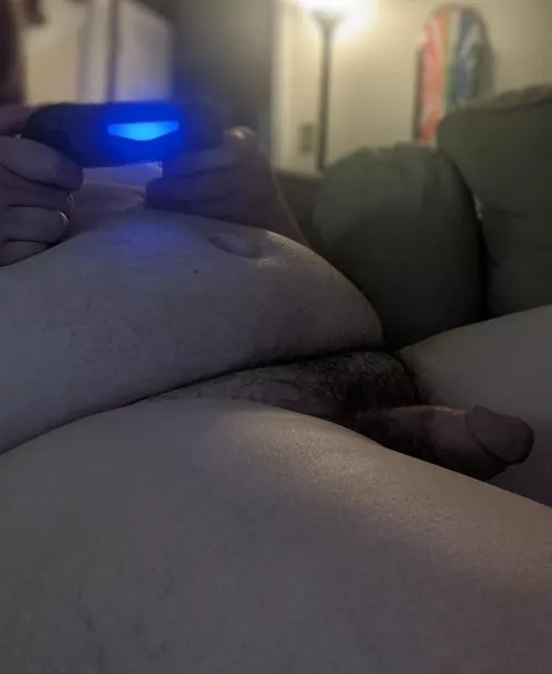 Zen & the art of nude Minecrafting