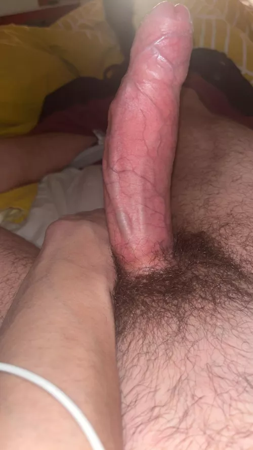27 BWC 8” slim fit and huge cummer. Looking for other big hung or fit/muscled! Add daveyy969