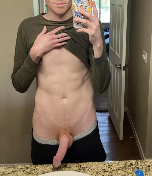 Any other ginger dudes wanna snapchat? M 23 Gngrcock