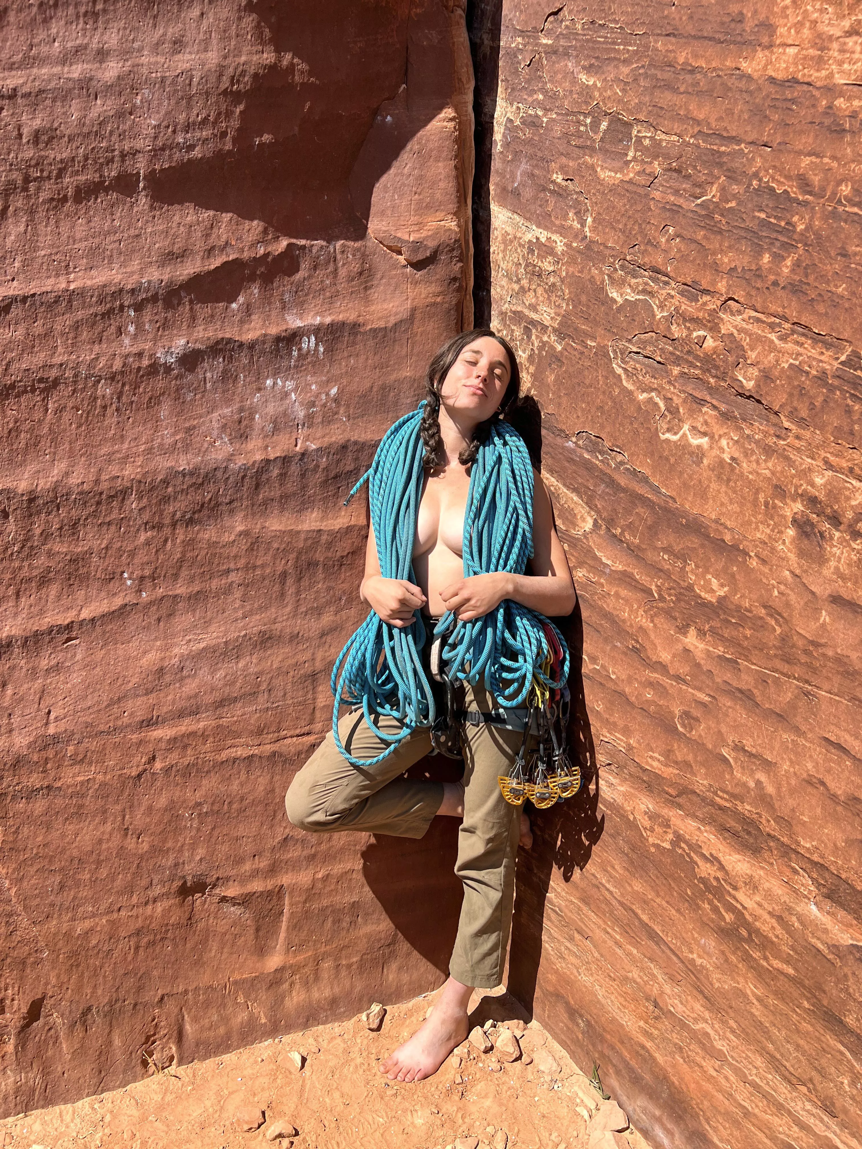 Desert climbing days 🤍